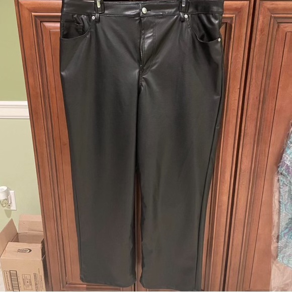 Women’s size 16 Faux Leather Pants - Picture 2 of 3